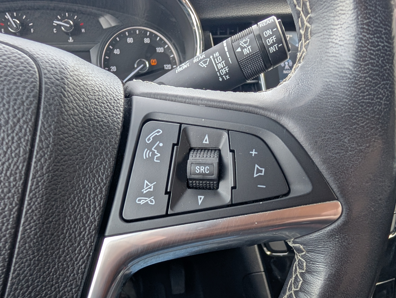 Buick Encore Essence FWD 2019