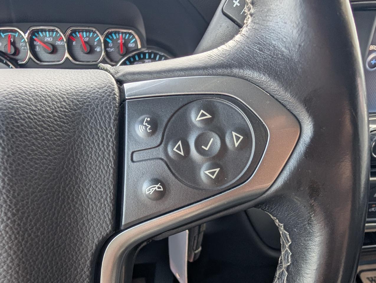 Chevrolet Silverado 1500 1LT Crew Cab 4WD 2014