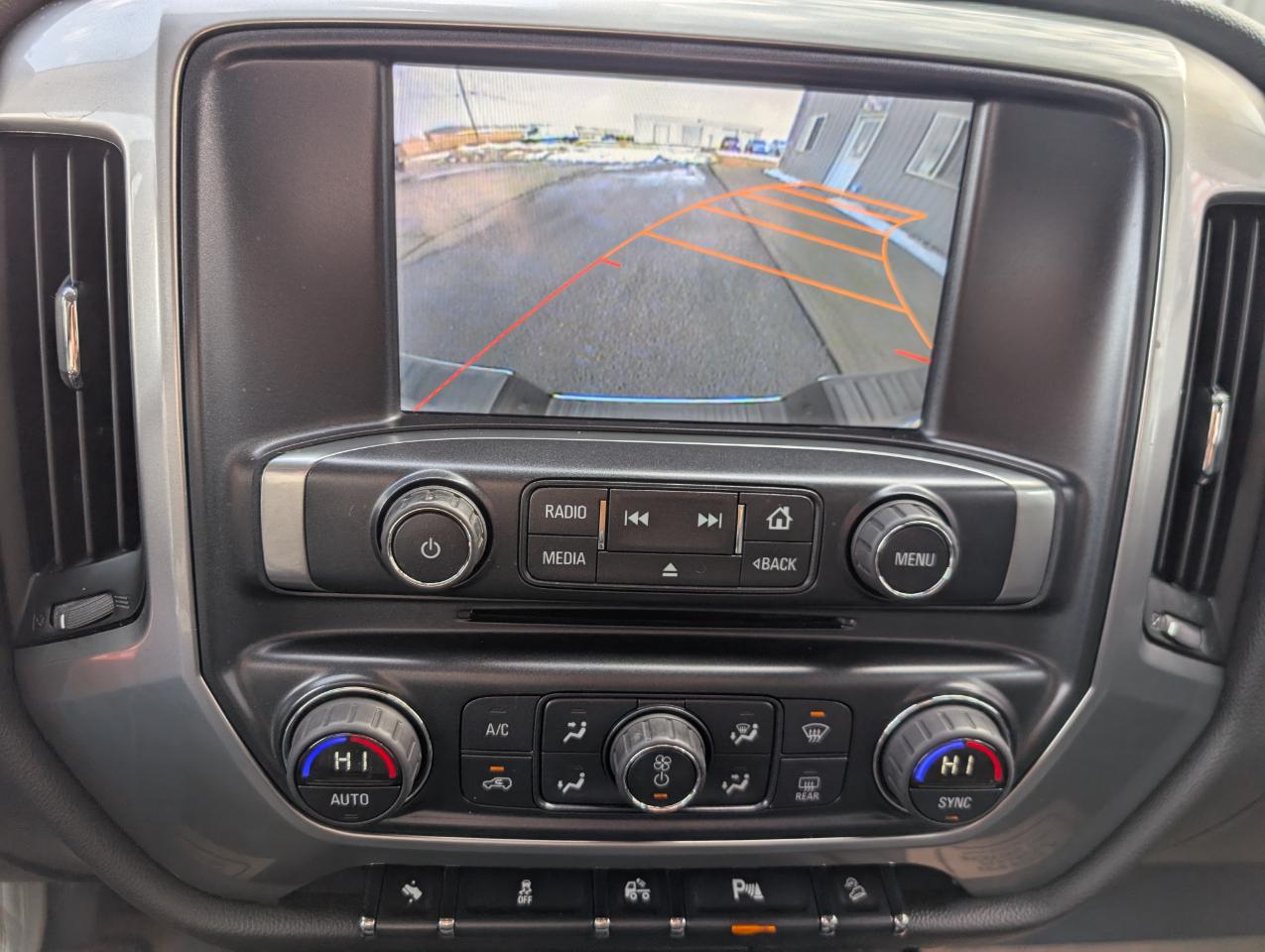 Chevrolet Silverado 1500 1LT Crew Cab 4WD 2014