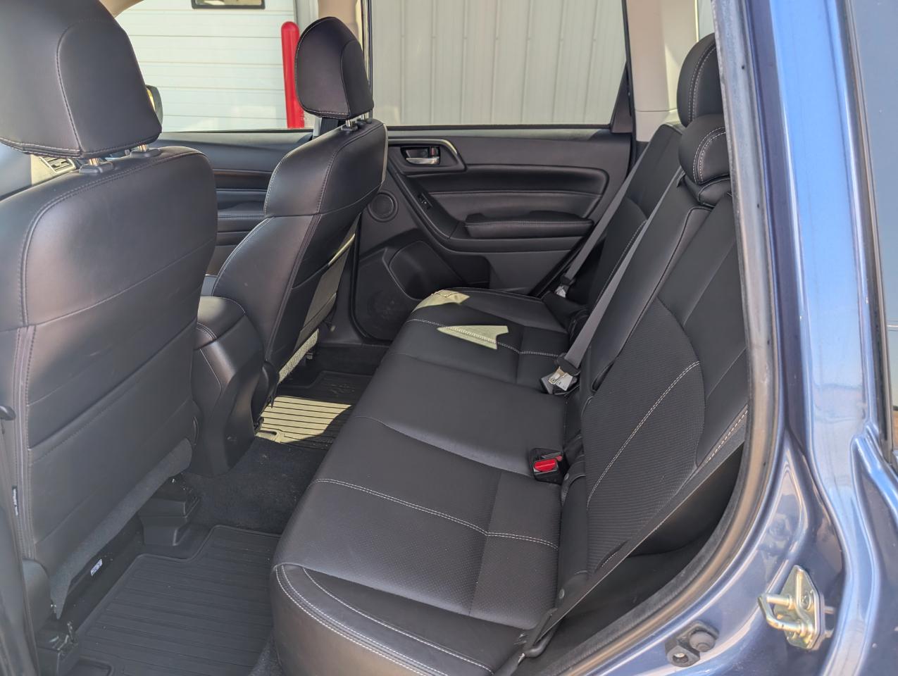 Subaru Forester 2.5i Touring 2017