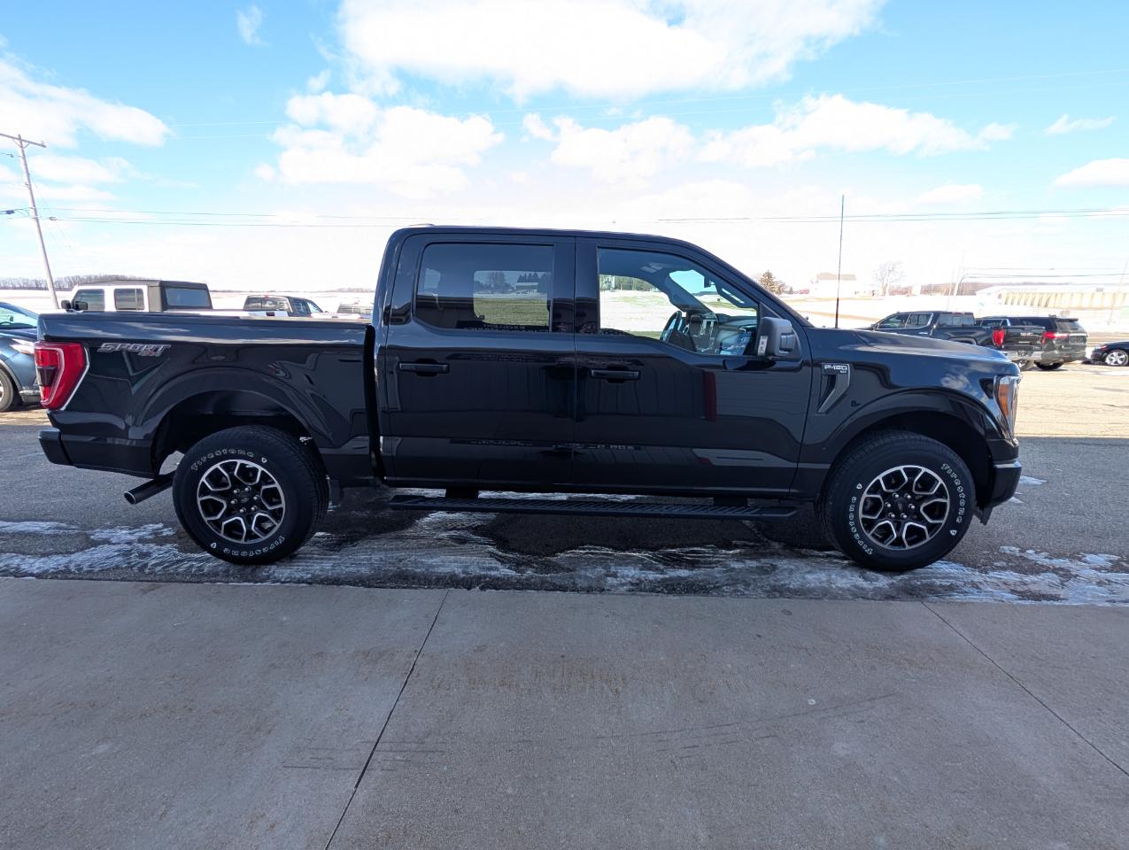 Ford F-150 XLT SuperCrew 5.5-ft. Bed 4WD 2022