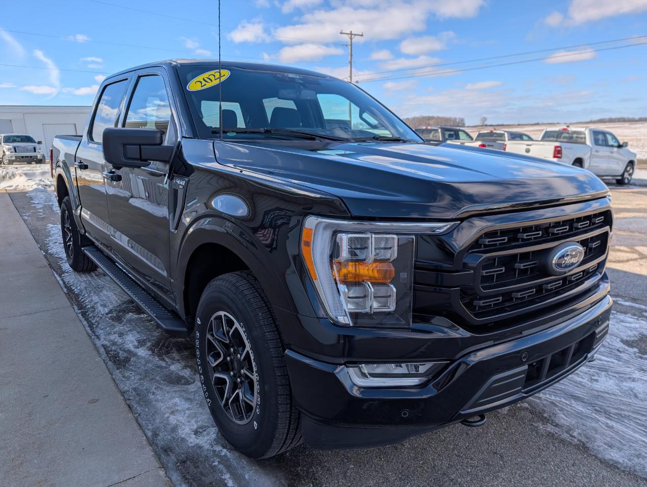 Ford F-150 XLT SuperCrew 5.5-ft. Bed 4WD 2022