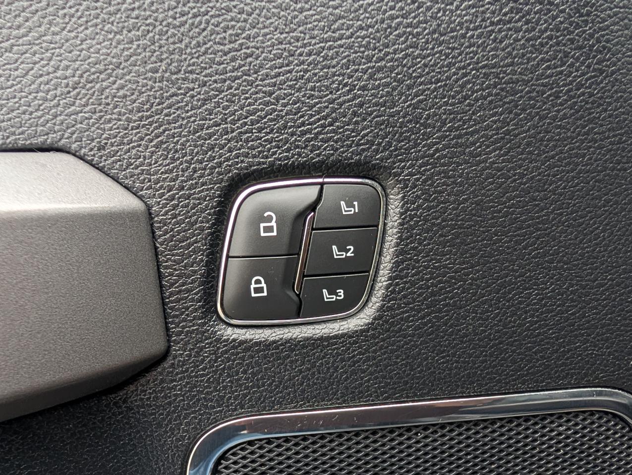 Ford F-350 SD XLT Crew Cab Long Bed 4WD 2020