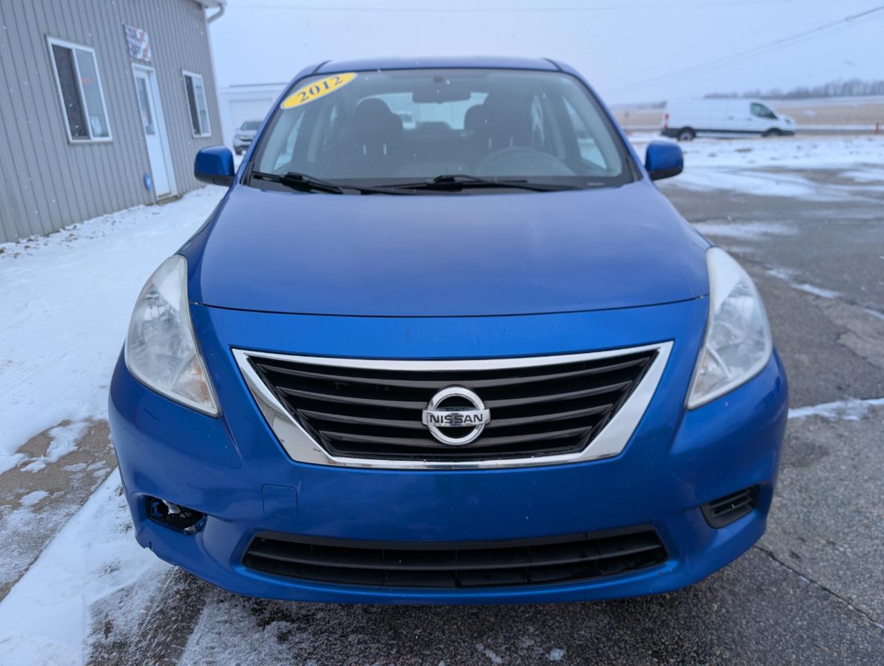 Nissan Versa 1.6 SV Sedan 2012