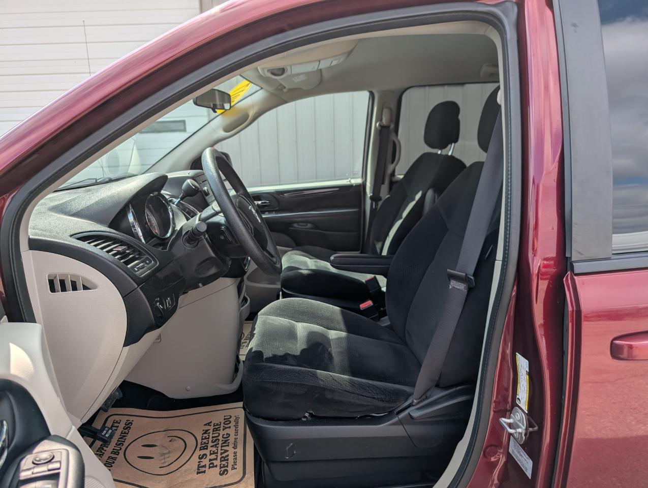 Dodge Grand Caravan SE 2017