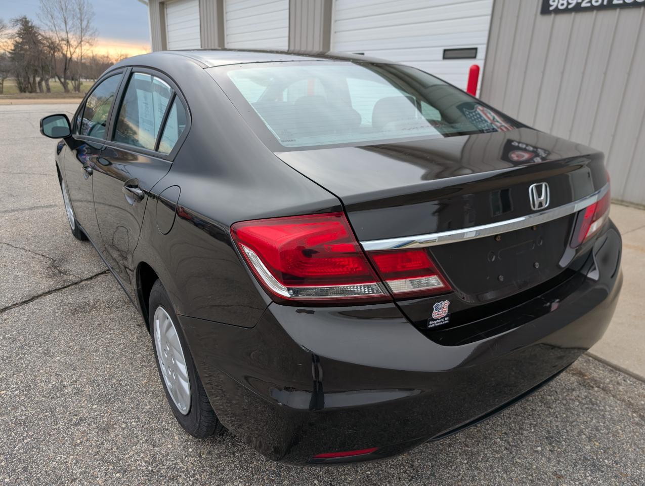 Honda Civic LX Sedan 5-Speed AT 2013