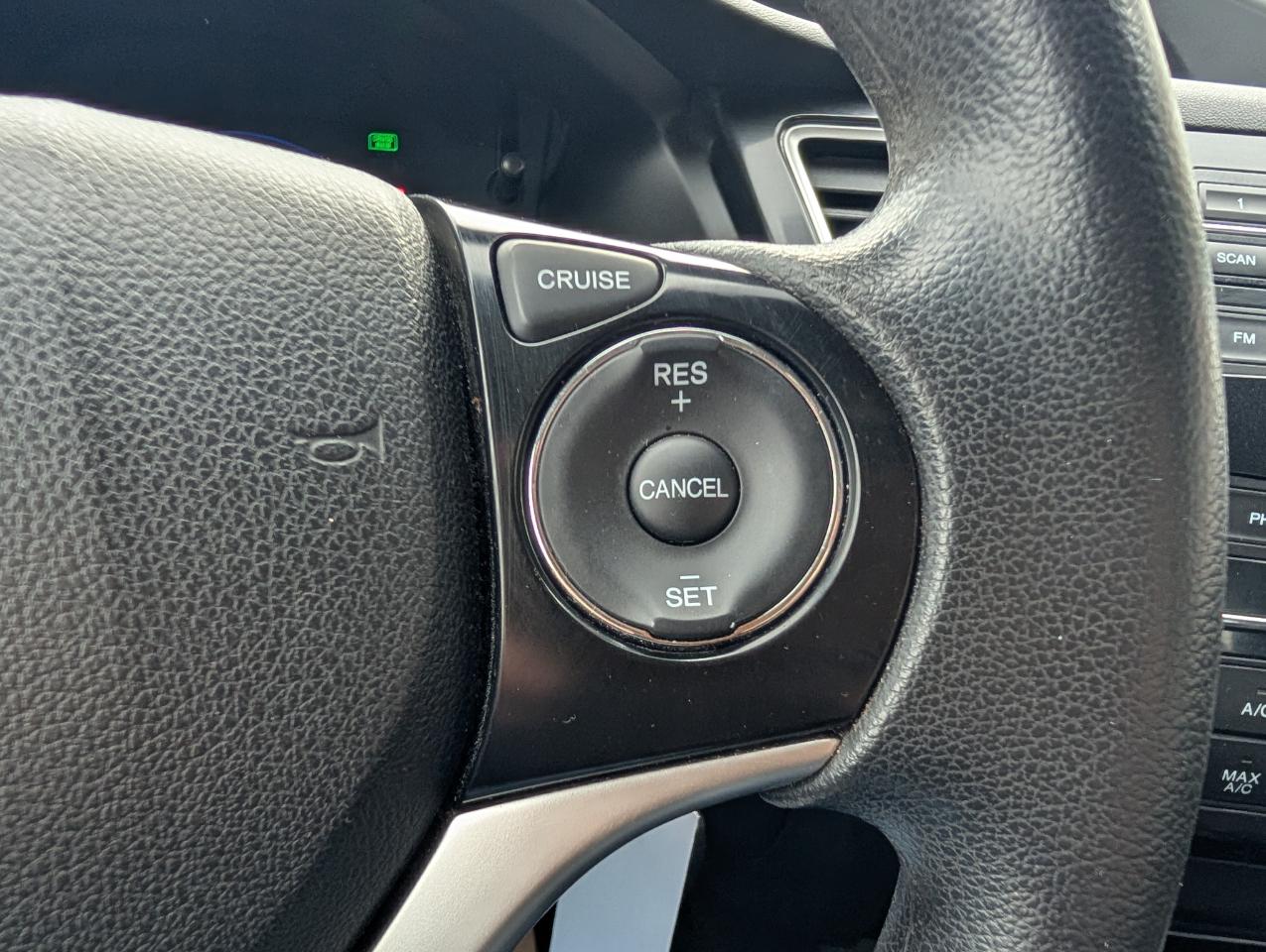 Honda Civic LX Sedan 5-Speed AT 2013