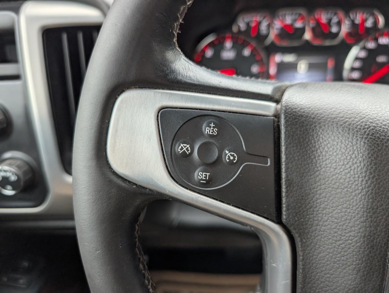 GMC Sierra 1500 SLE Double Cab 4WD 2016