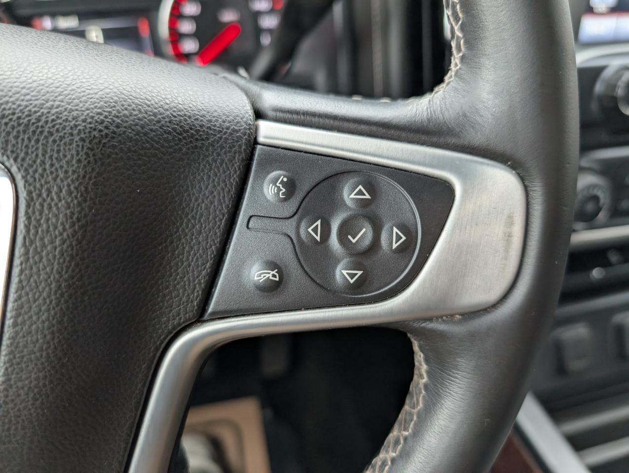 GMC Sierra 1500 SLE Double Cab 4WD 2016