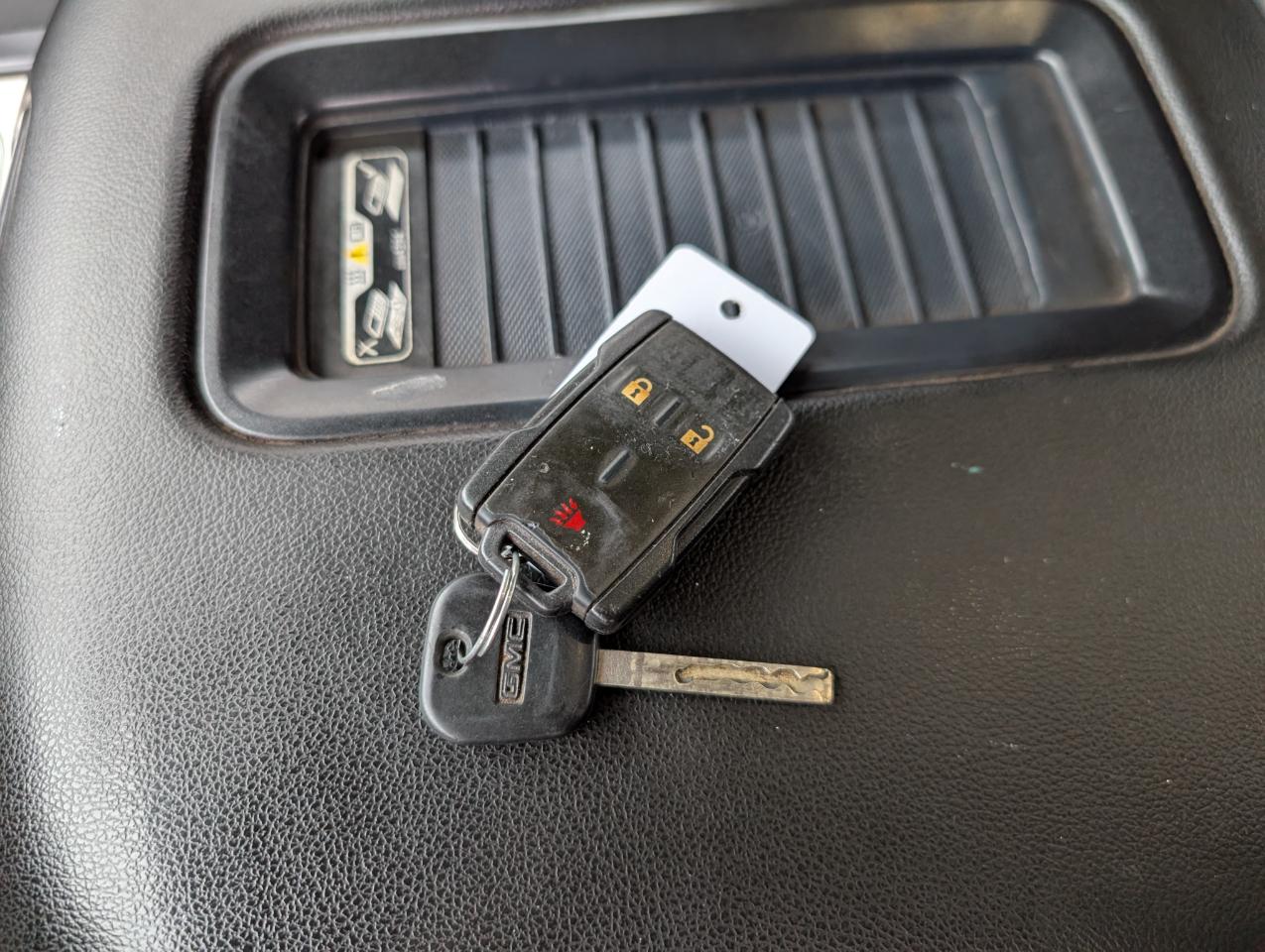 GMC Sierra 1500 SLE Double Cab 4WD 2016