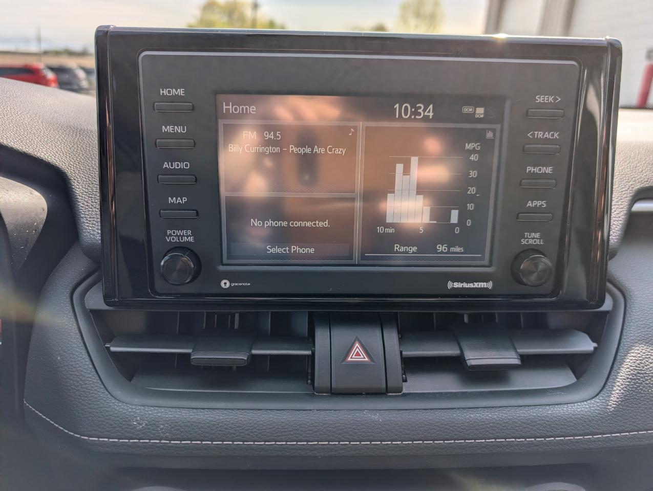 Toyota RAV4 LE AWD 2021
