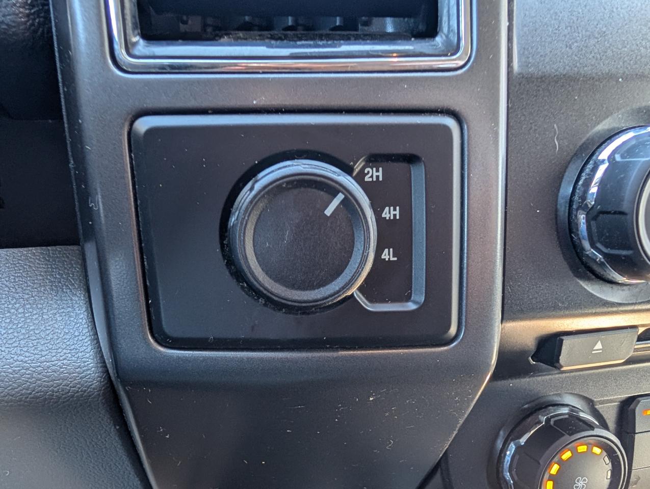 Ford F-150 XL SuperCrew 5.5-ft. Bed 4WD 2018