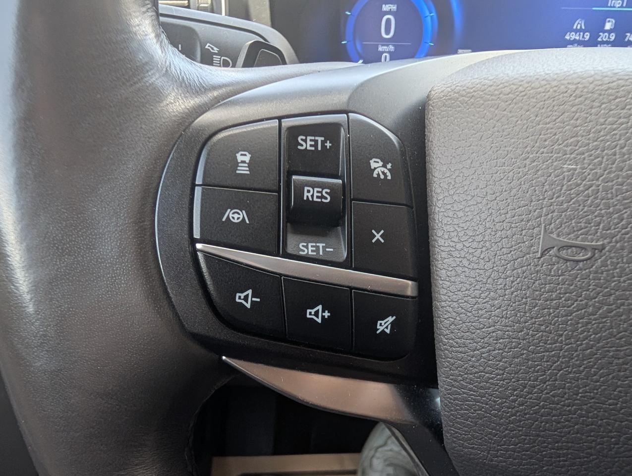 Ford Explorer Platinum AWD 2020