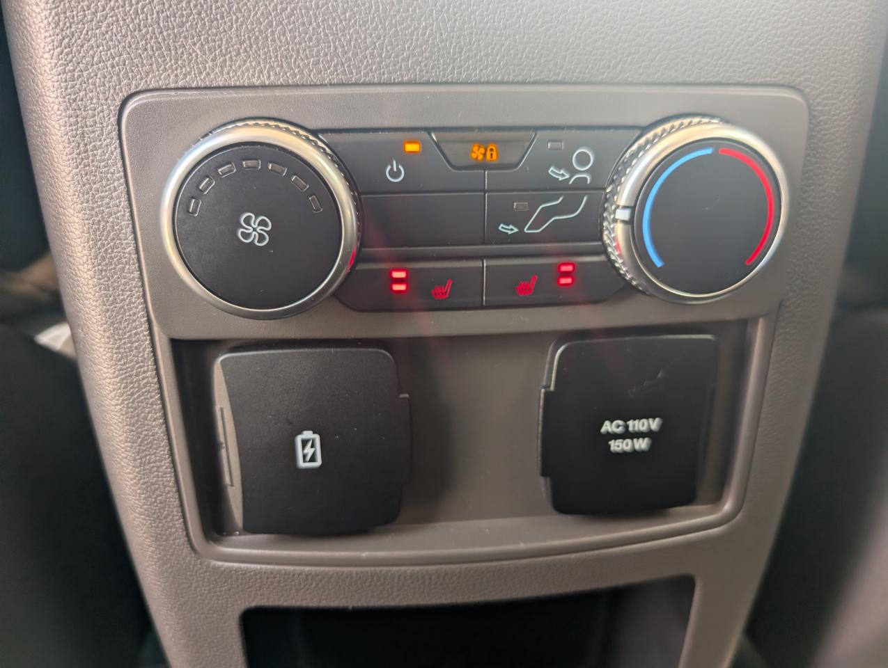Ford Explorer Platinum AWD 2020