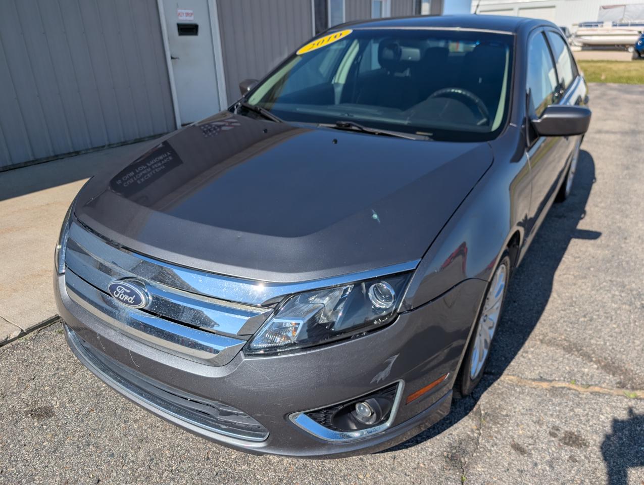 2010 Ford Fusion Hybrid's photo