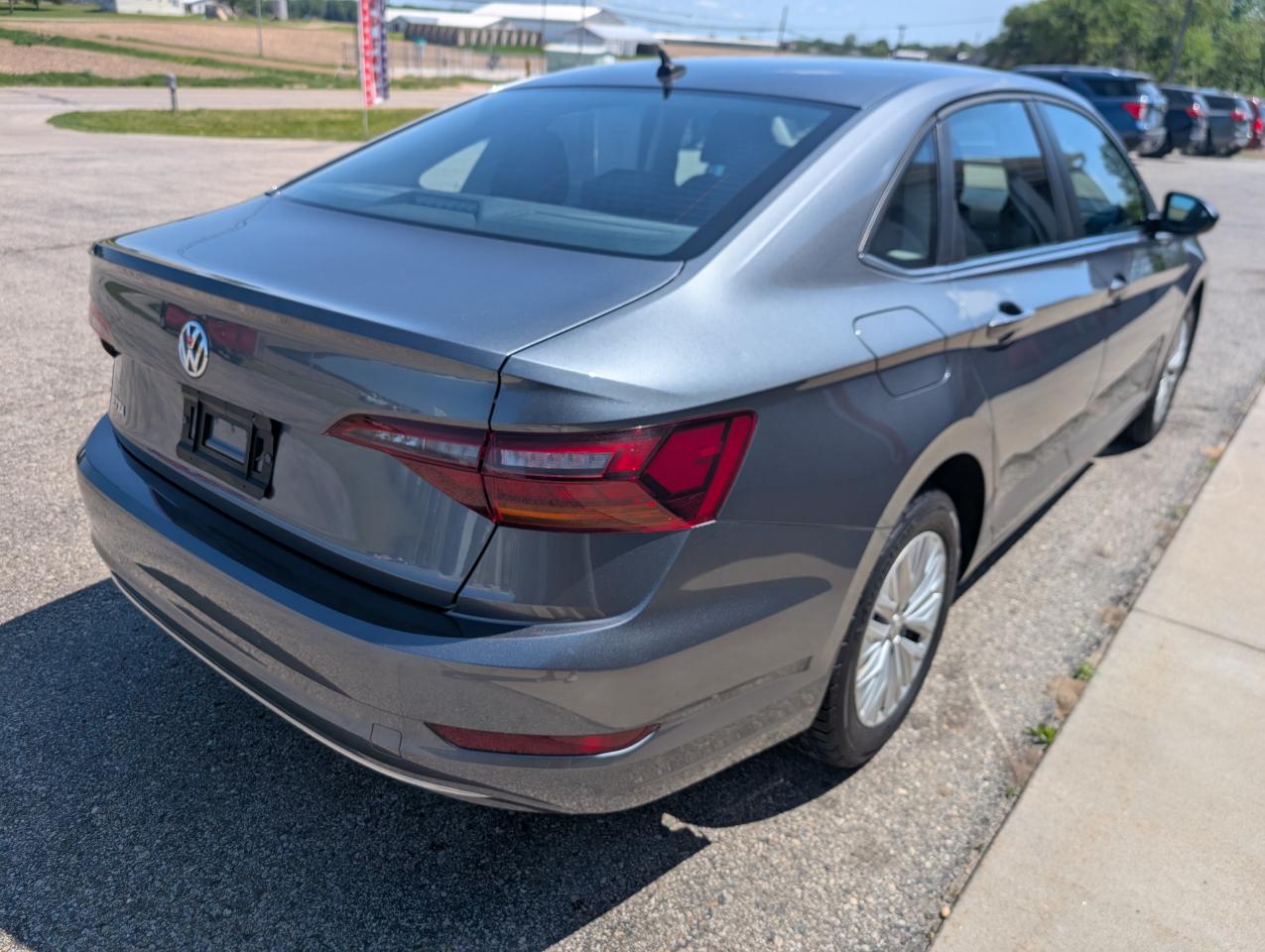 Volkswagen Jetta 1.4T S 8A 2019