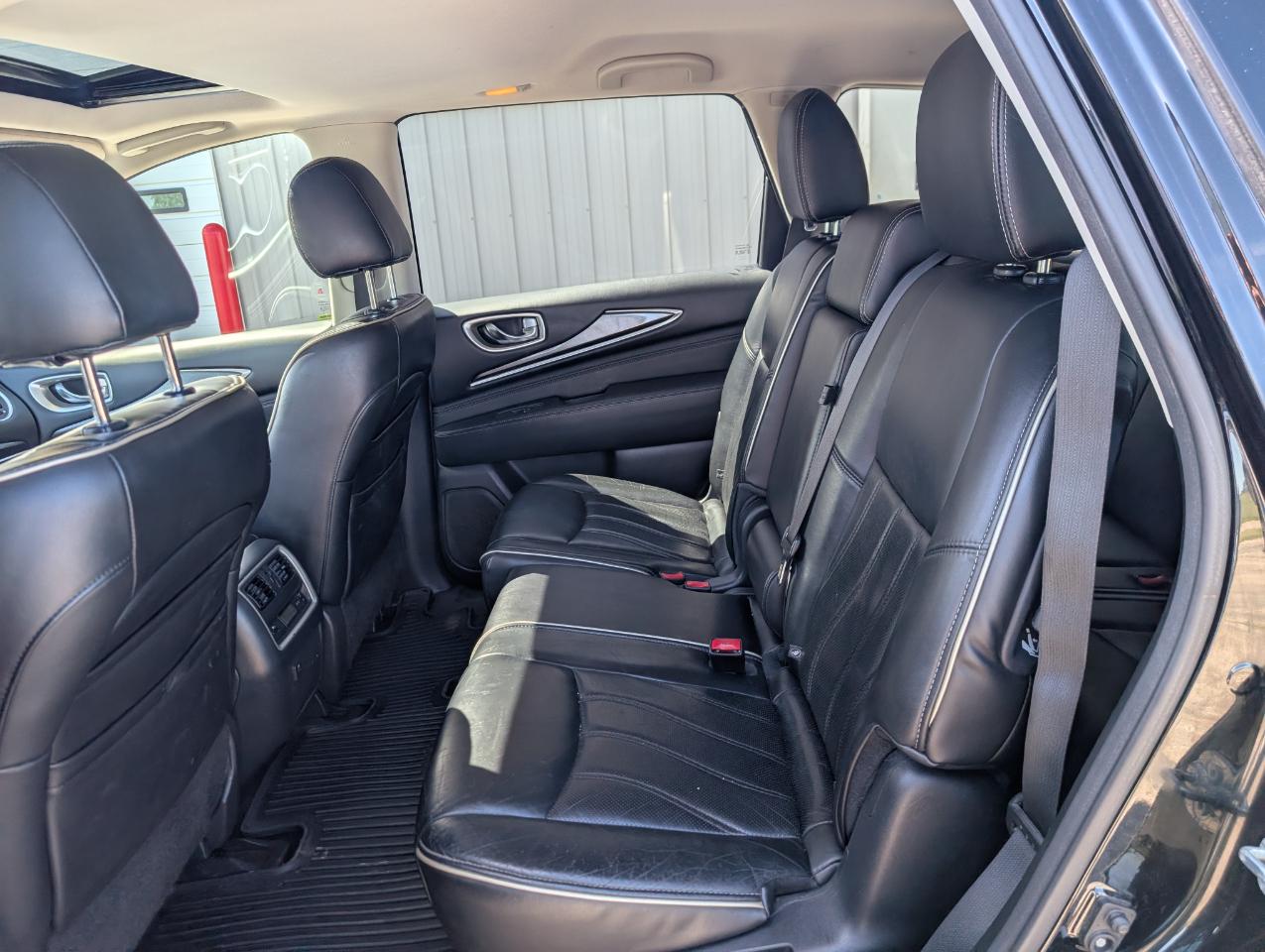 Infiniti QX60 Base AWD 2017