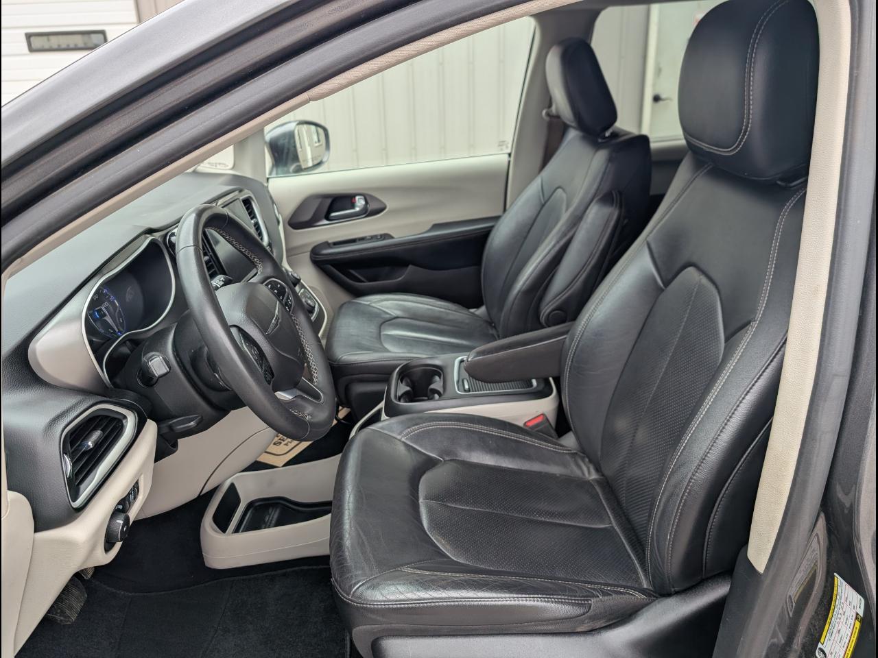 Chrysler Pacifica Touring-L 2022