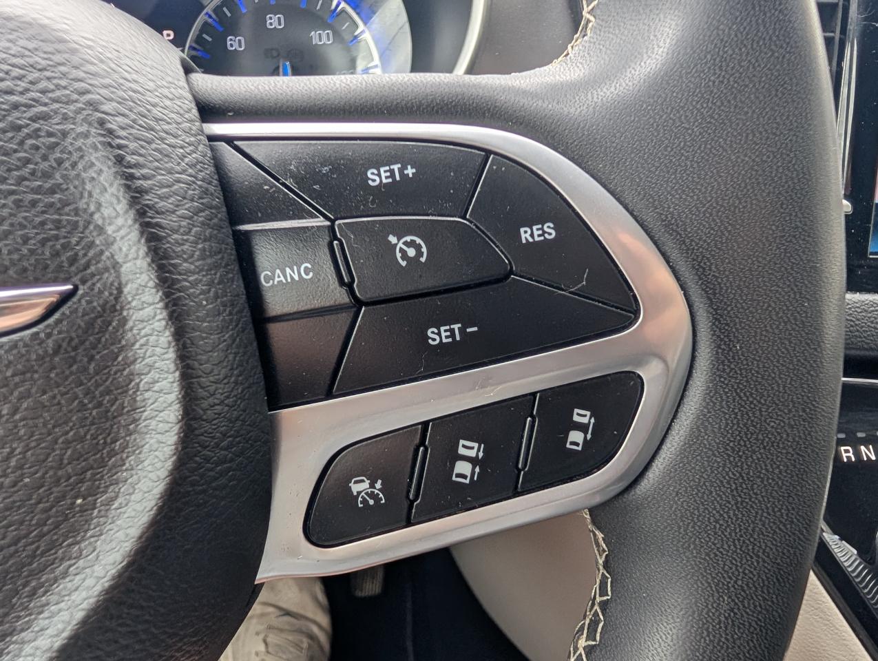 Chrysler Pacifica Touring-L 2022