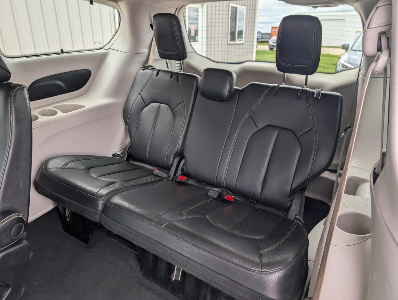 Chrysler Pacifica Touring-L 2022