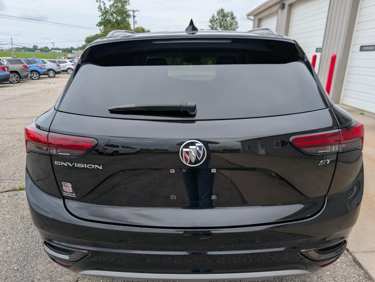 Buick Envision Essense 2021