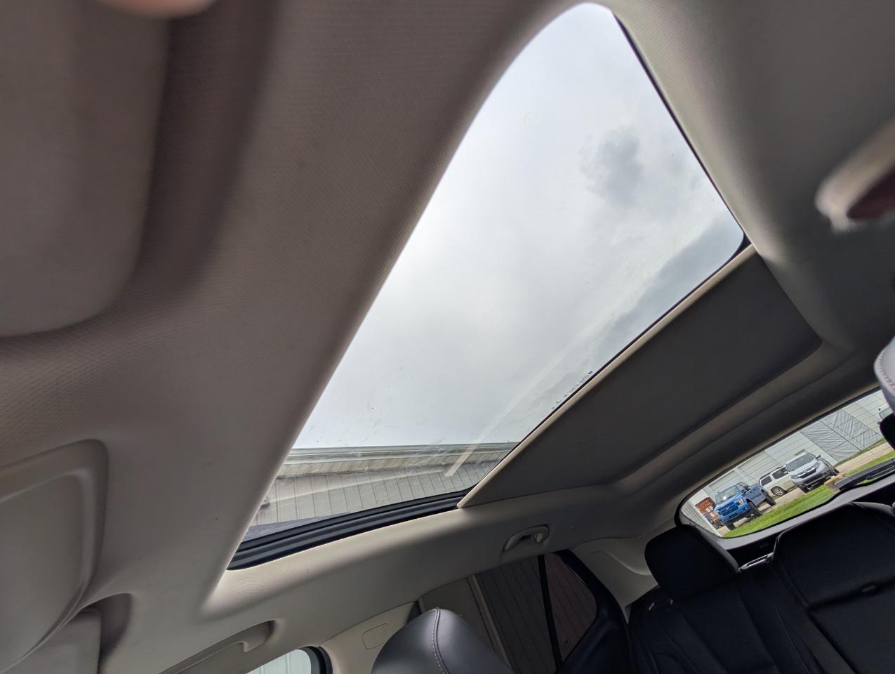 Buick Envision Essense 2021