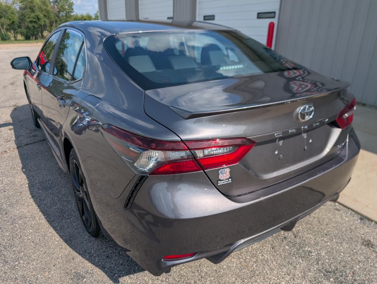 Toyota Camry SE 2024