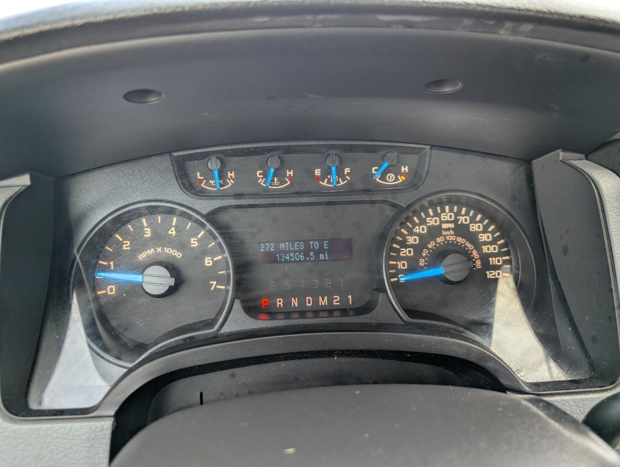 Ford F-150 XL 8-ft. Bed 4WD 2014