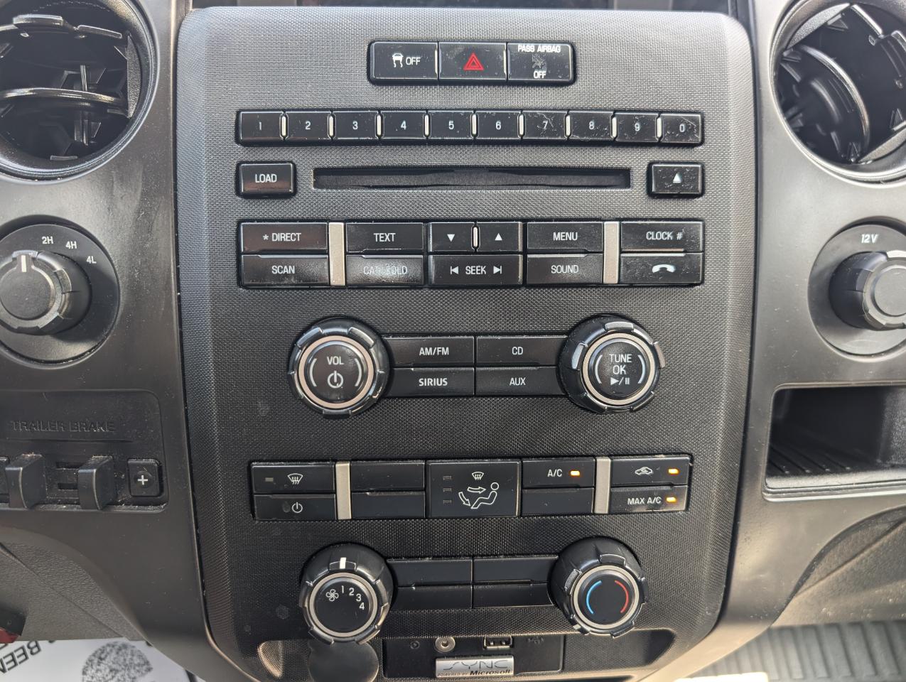 Ford F-150 XL 8-ft. Bed 4WD 2014