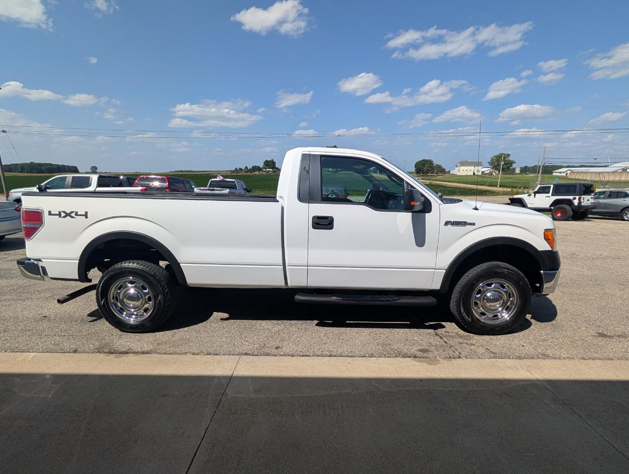 Ford F-150 XL 8-ft. Bed 4WD 2014