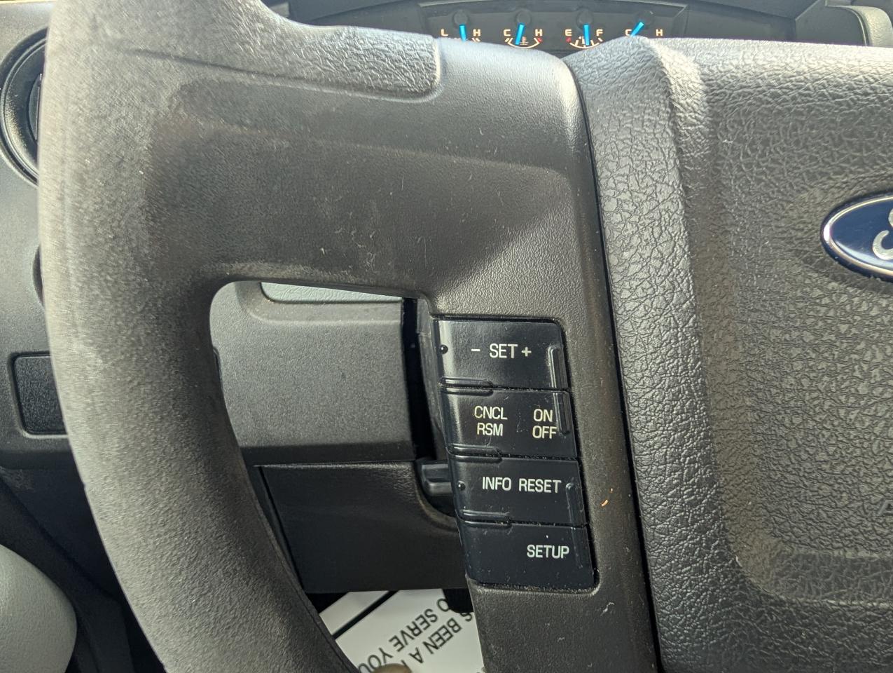 Ford F-150 XL 8-ft. Bed 4WD 2014
