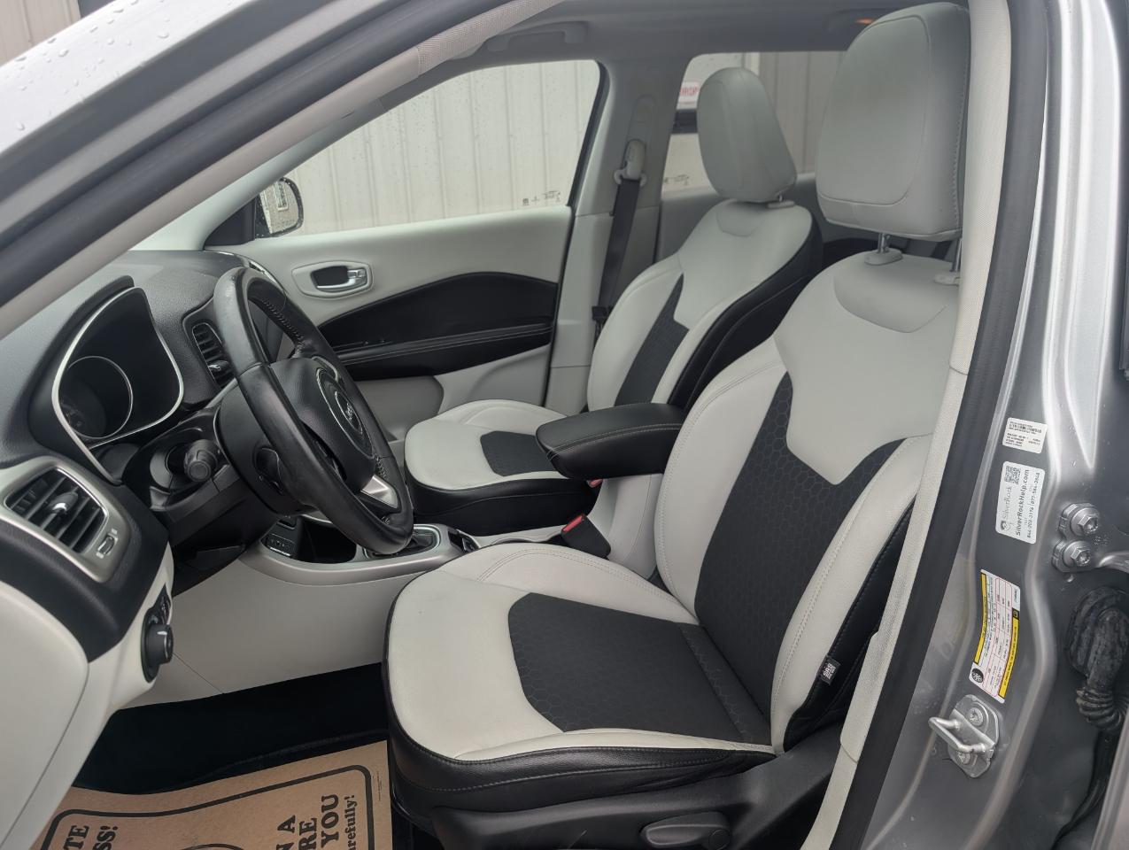 Jeep Compass Latitude FWD 2018