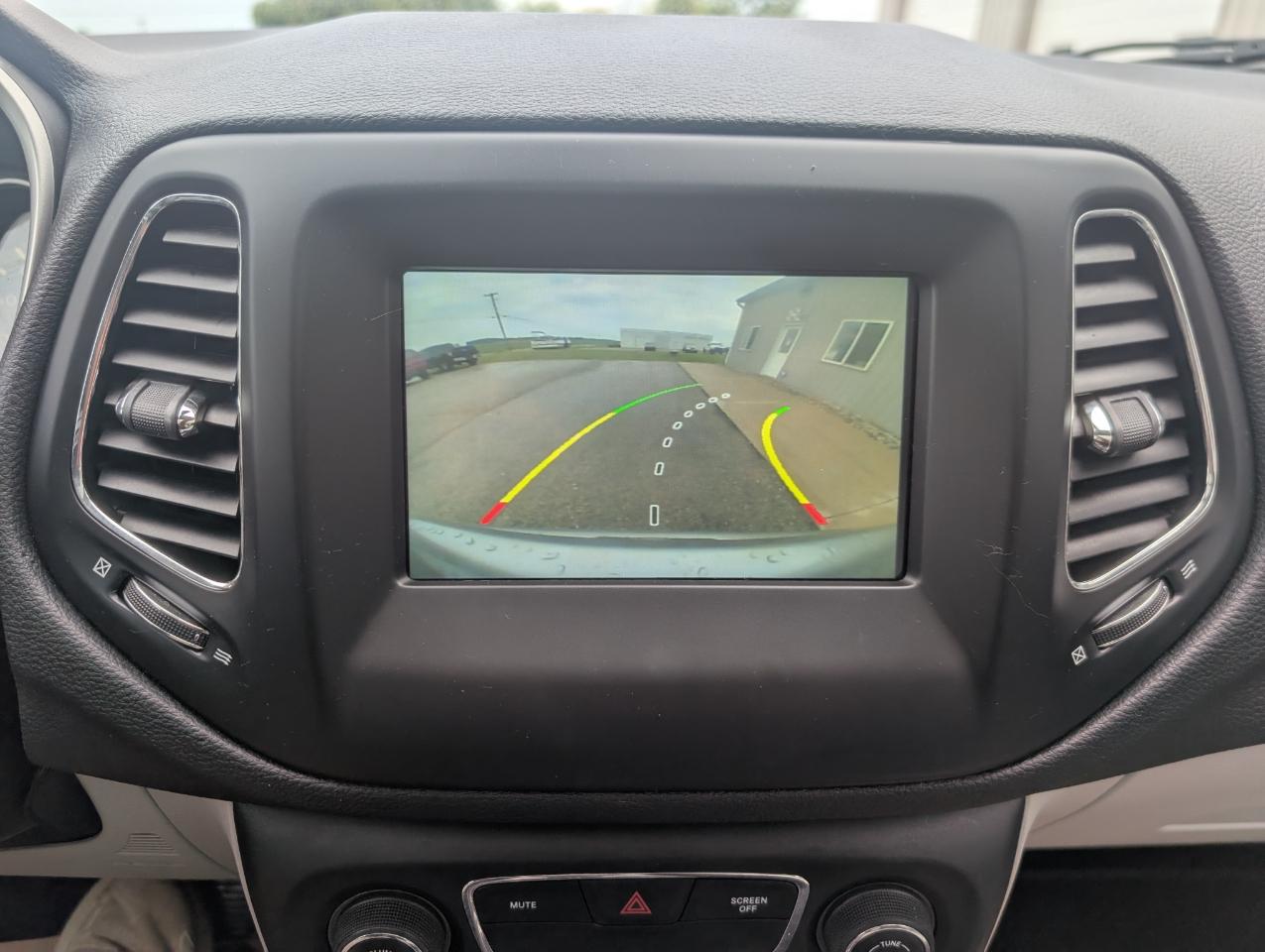 Jeep Compass Latitude FWD 2018