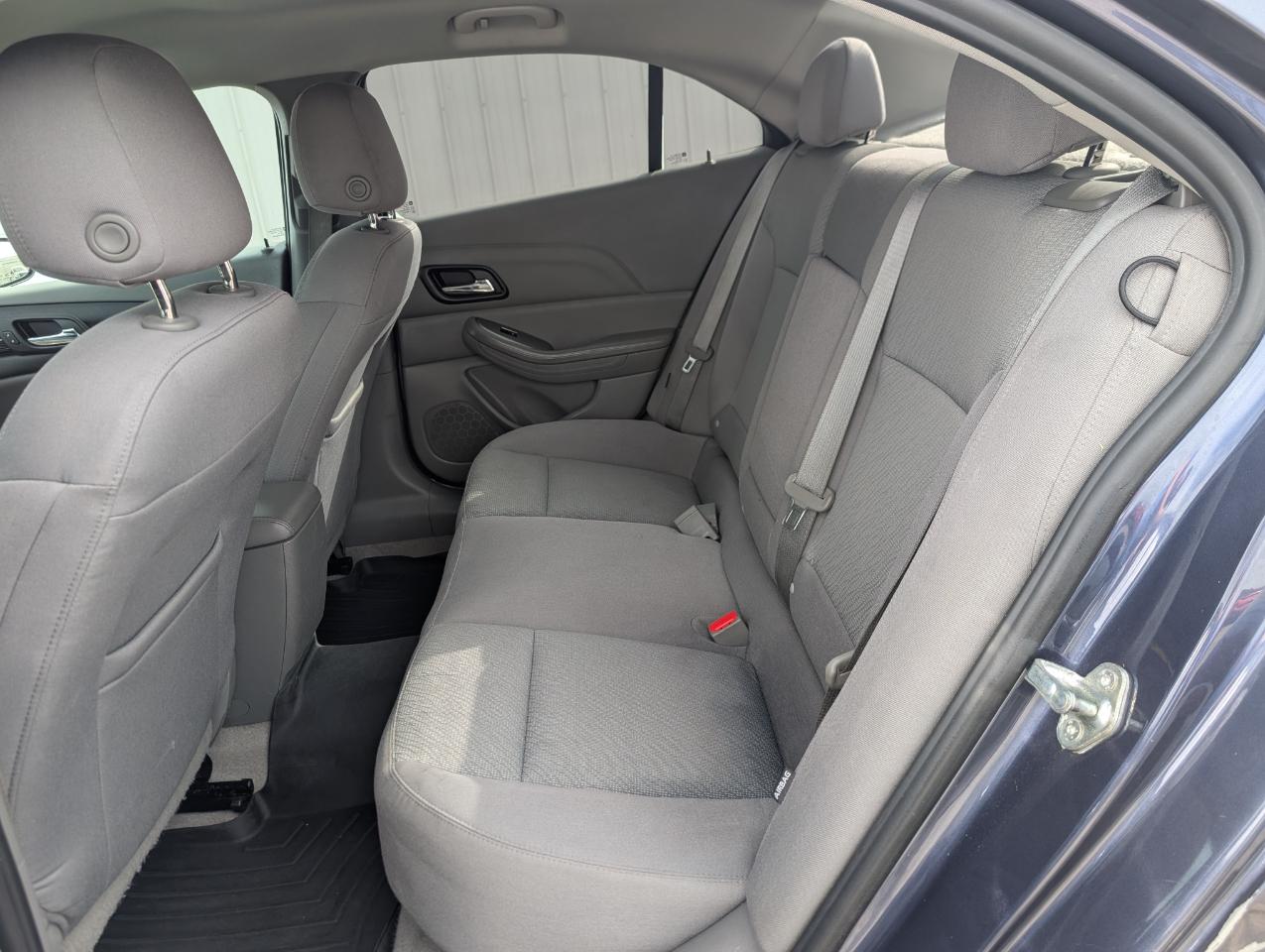 Chevrolet Malibu LS 2014