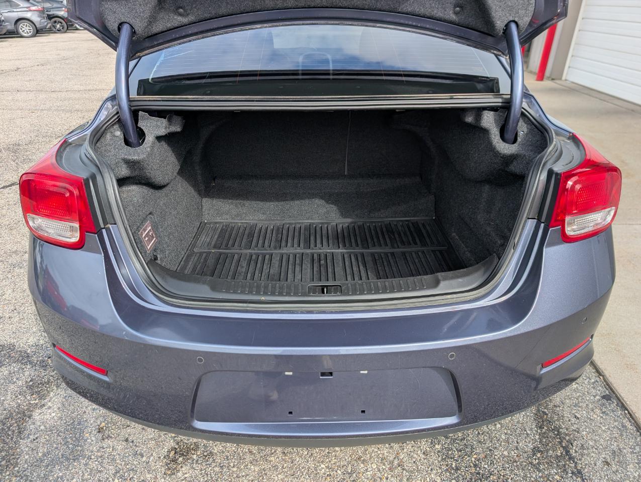 Chevrolet Malibu LS 2014
