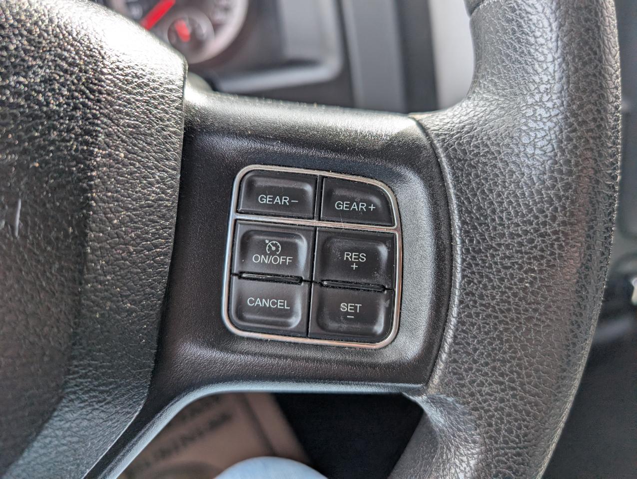 RAM 1500 Classic Tradesman Quad Cab 4WD 2020