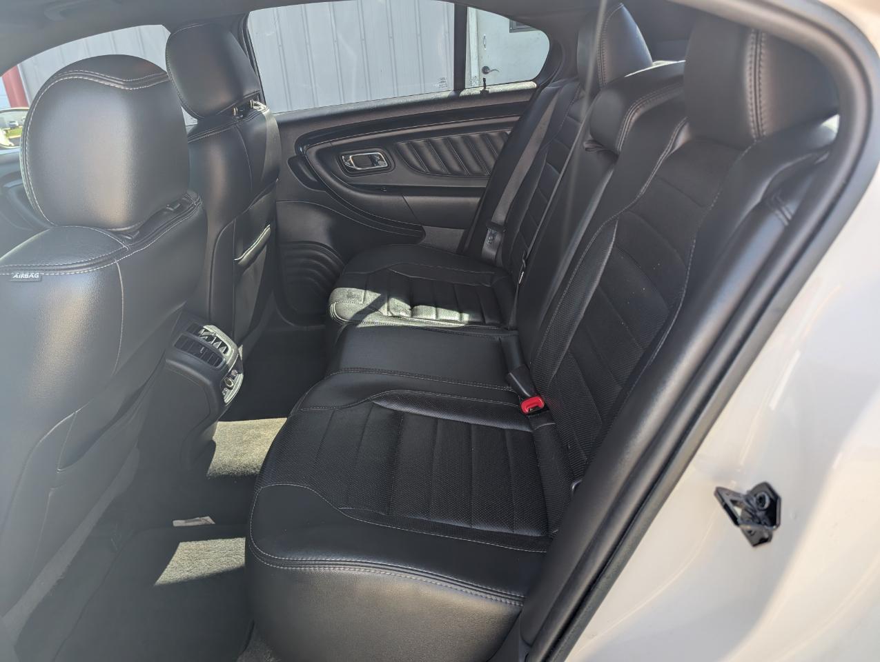Ford Taurus SHO AWD 2015