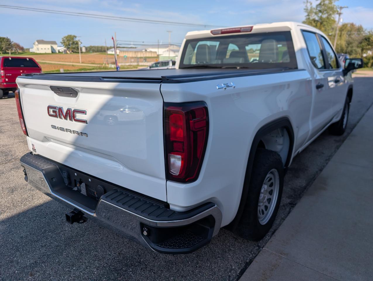 GMC Sierra 1500 Base Crew Cab Long Box 4WD 2021