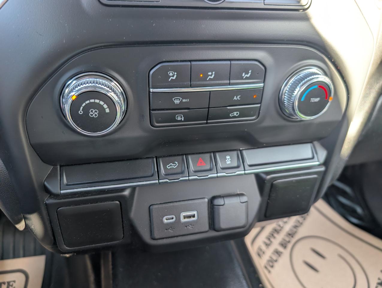 GMC Sierra 1500 Base Crew Cab Long Box 4WD 2021