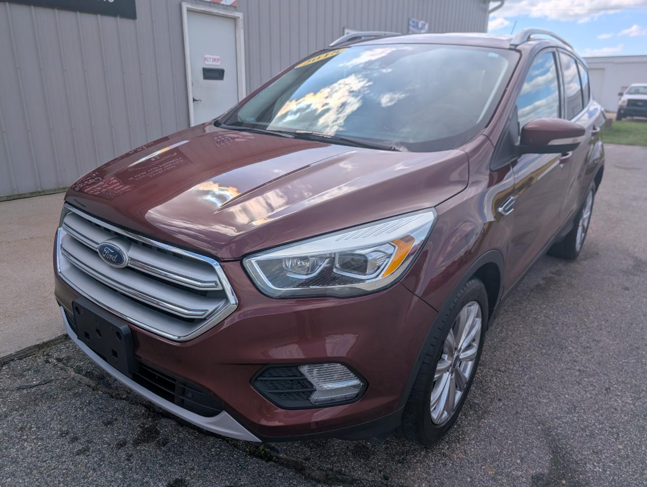 Ford Escape Titanium 4WD 2018