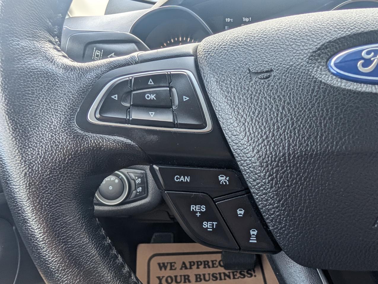 Ford Escape Titanium 4WD 2018