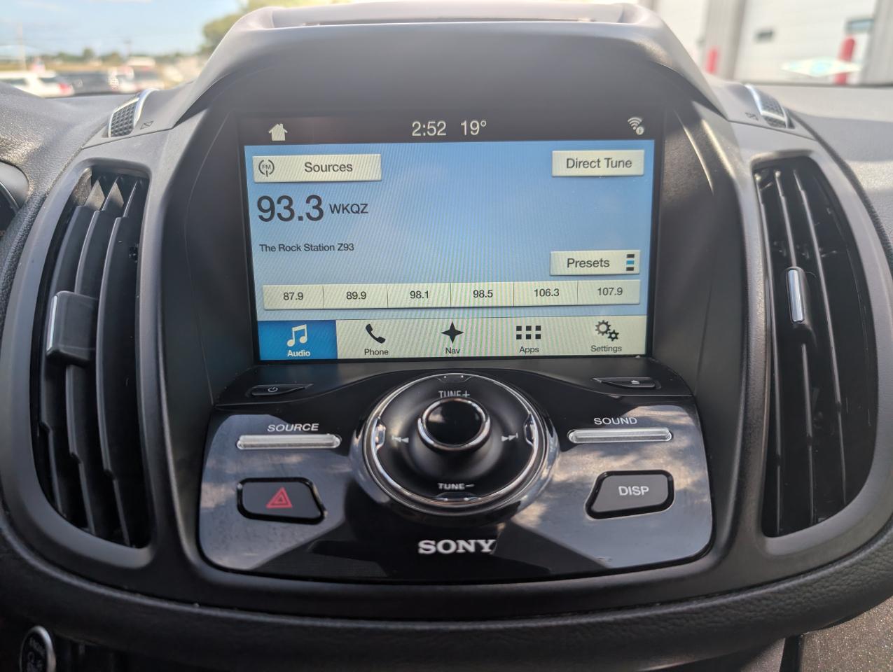 Ford Escape Titanium 4WD 2018