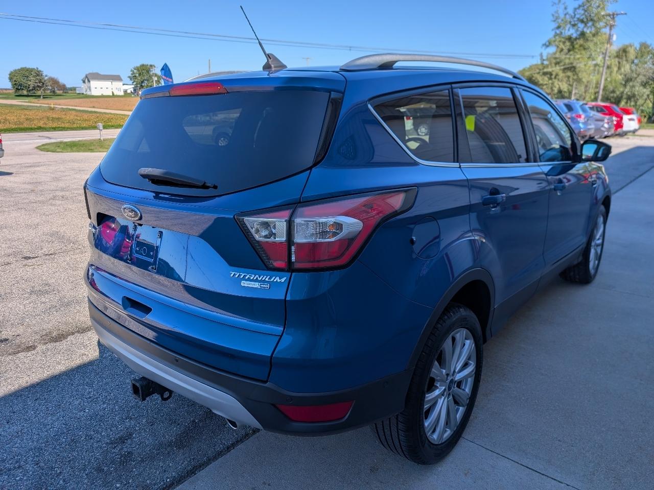 Ford Escape Titanium 4WD 2018