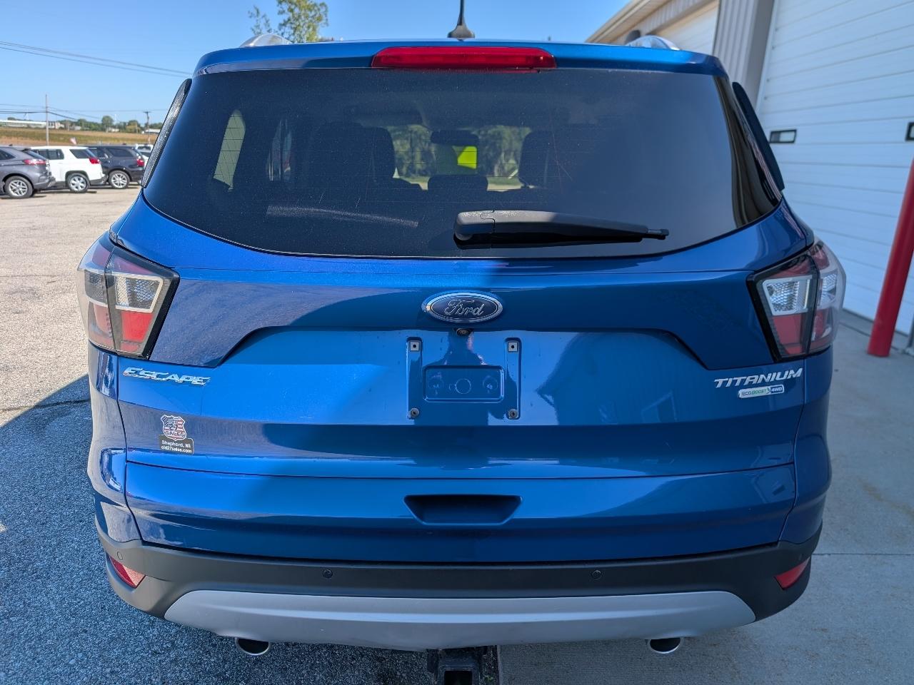 Ford Escape Titanium 4WD 2018