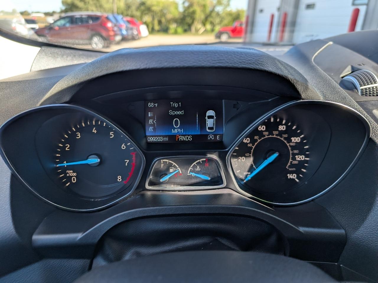 Ford Escape Titanium 4WD 2018