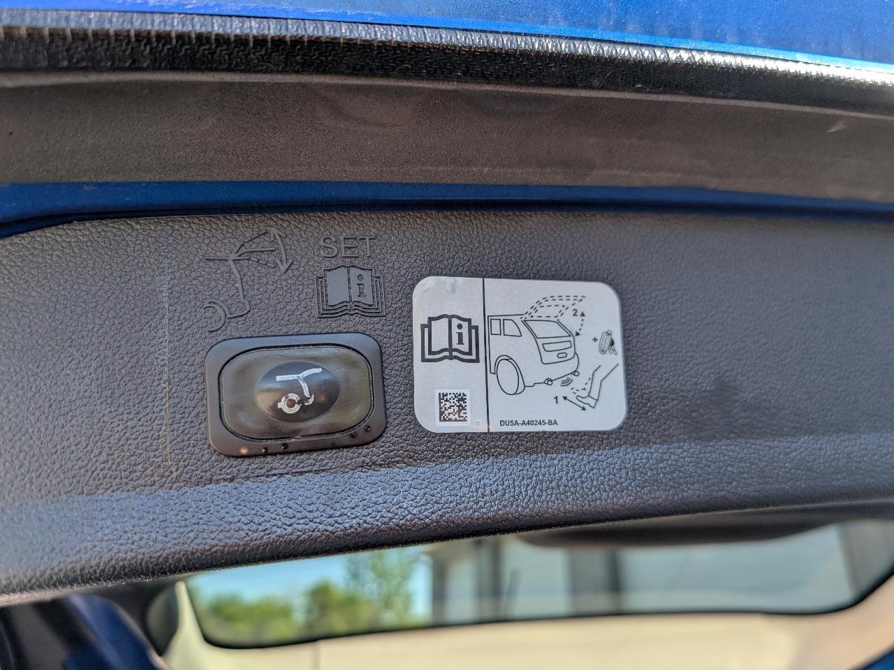 Ford Escape Titanium 4WD 2018