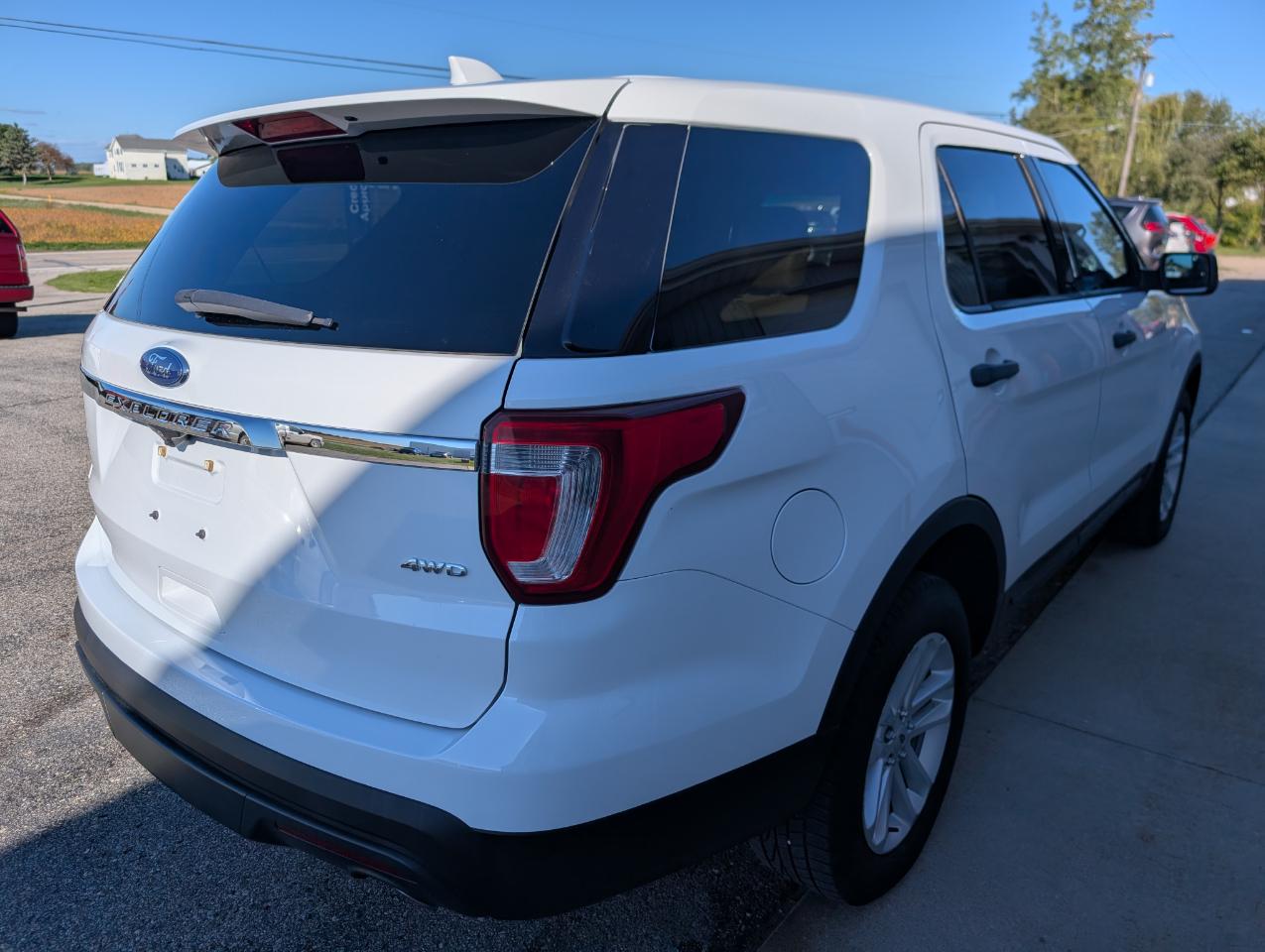 Ford Explorer Base 4WD 2017
