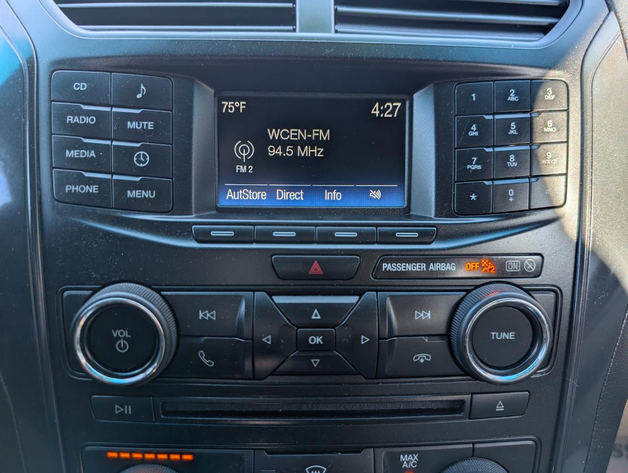 Ford Explorer Base 4WD 2017