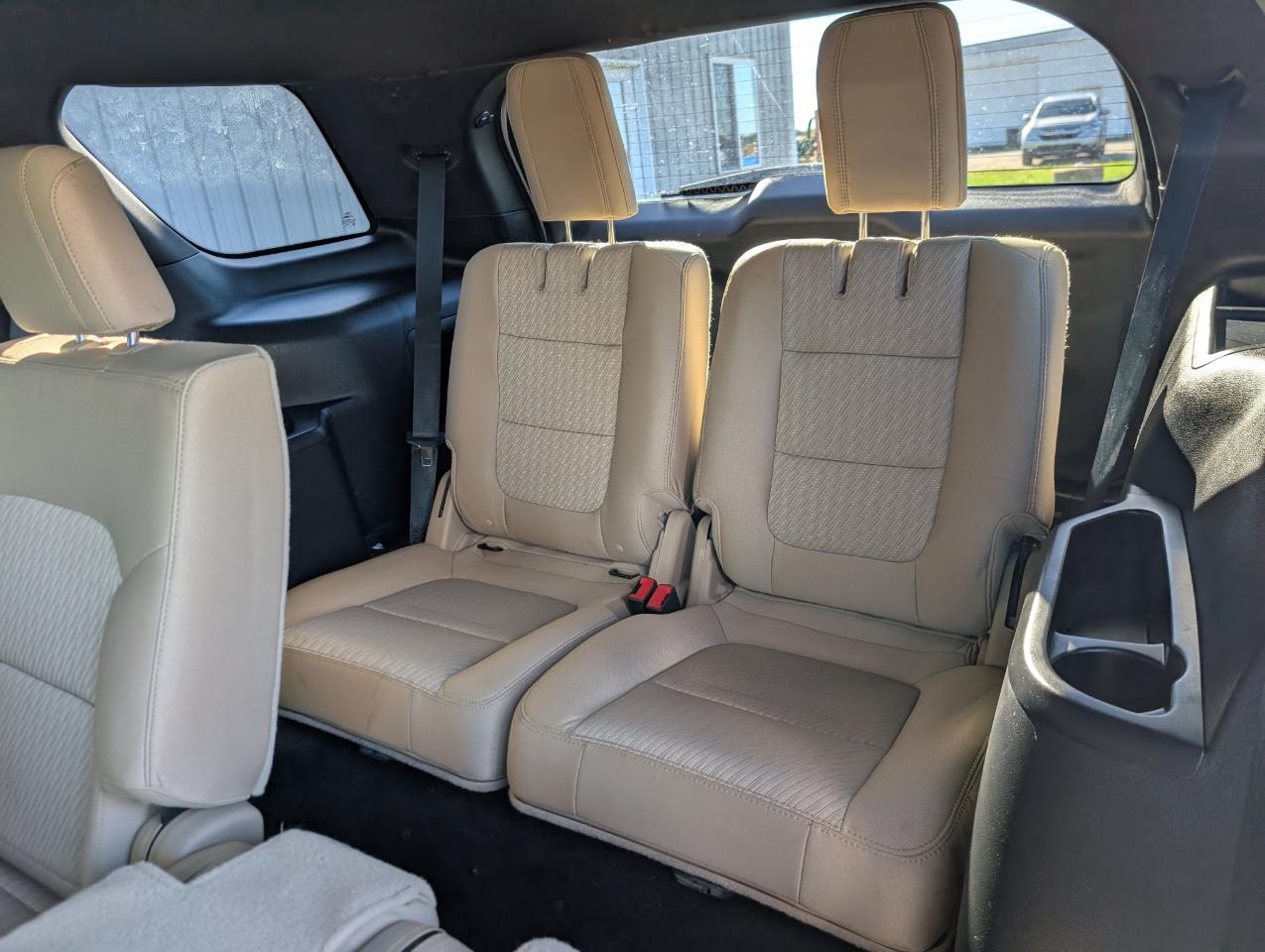 Ford Explorer Base 4WD 2017