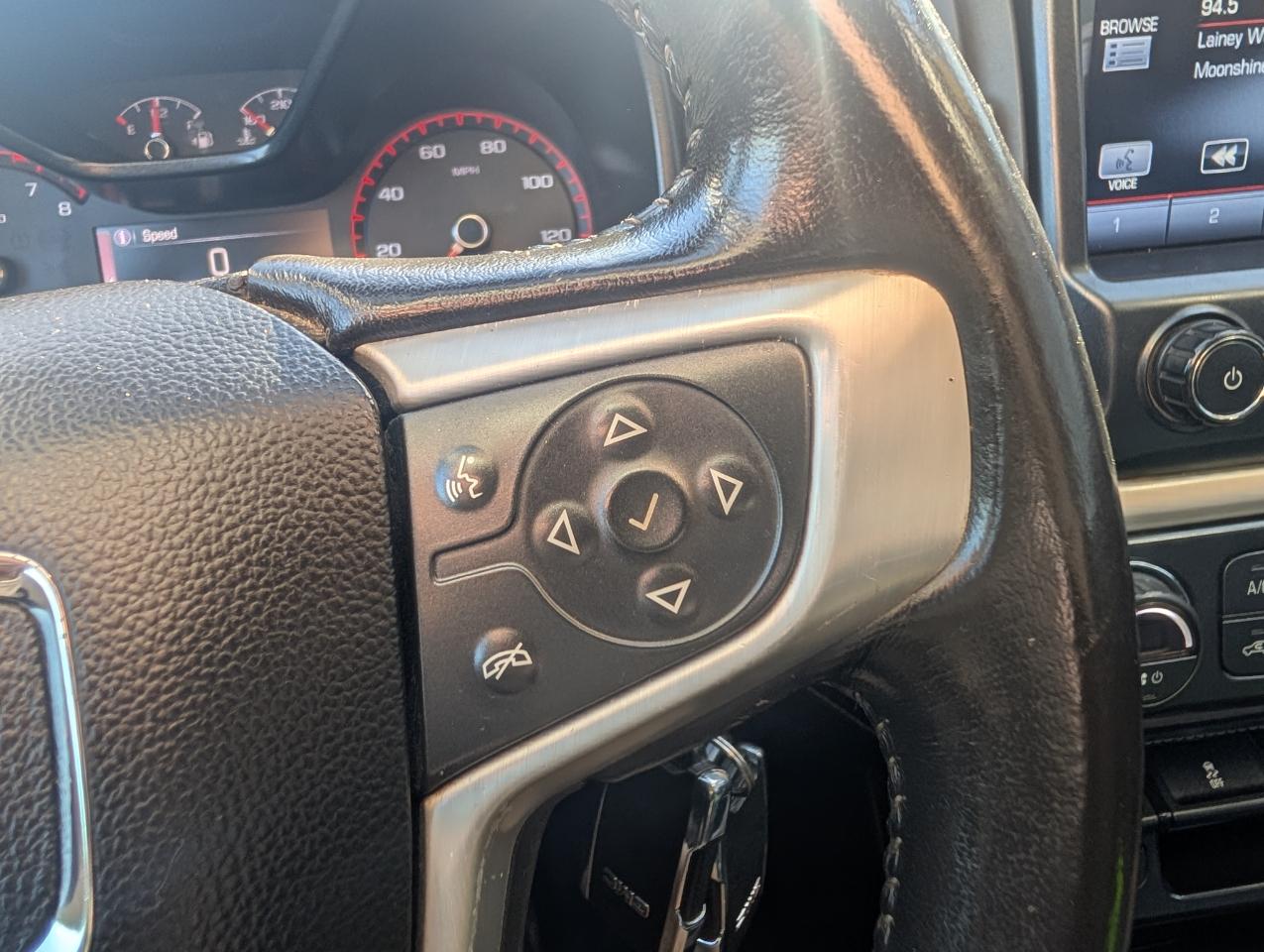 GMC Canyon SLT Crew Cab 4WD Long Box 2015